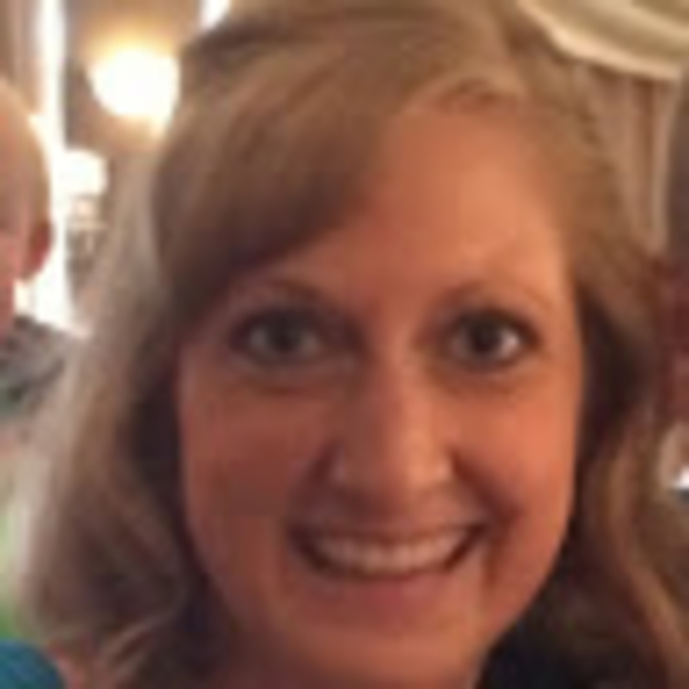 Meet your Posher, Desiree'